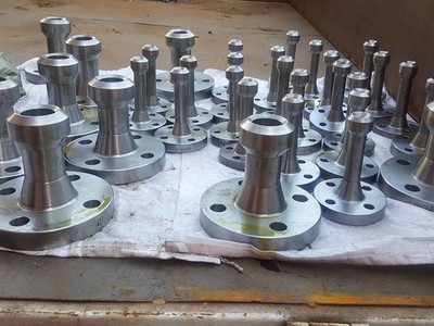 高颈碳钢法兰 坤航材质保障，高效发货服务